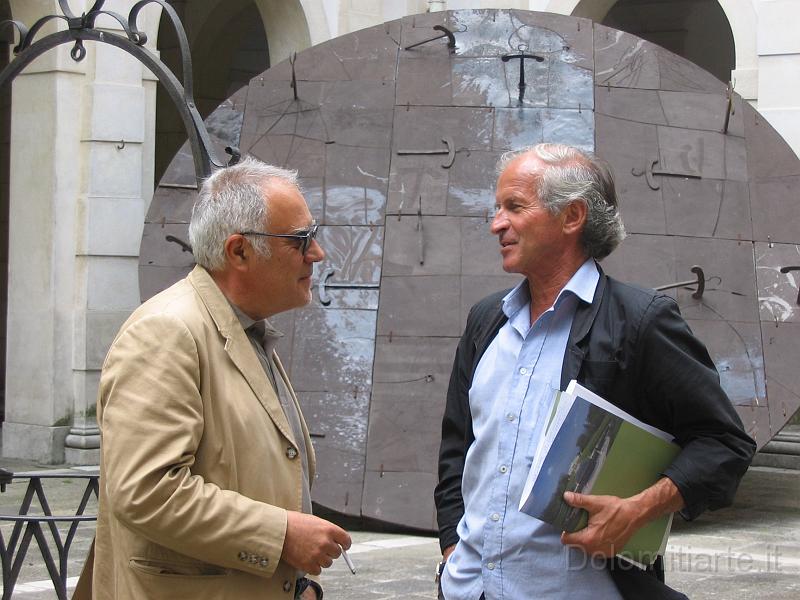 IMG_1984.JPG - Dario Dall'Olio  intervista lo scultore Mimmo Paladino a Villa Pisani di Strà