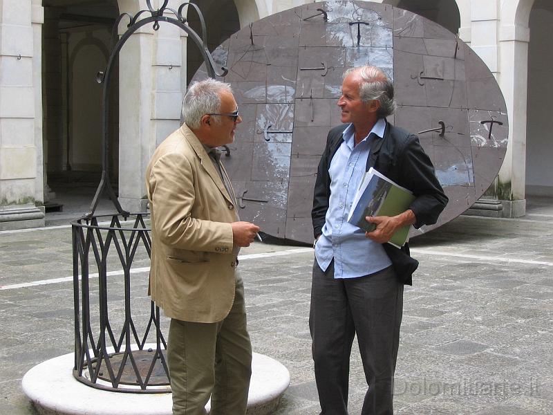 IMG_1985.JPG - Dario Dall'Olio  intervista lo scultore Mimmo Paladino a Villa Pisani di Strà