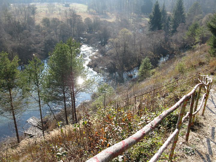 063.JPG